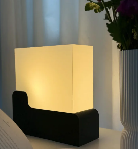 Aureo Table Lamp